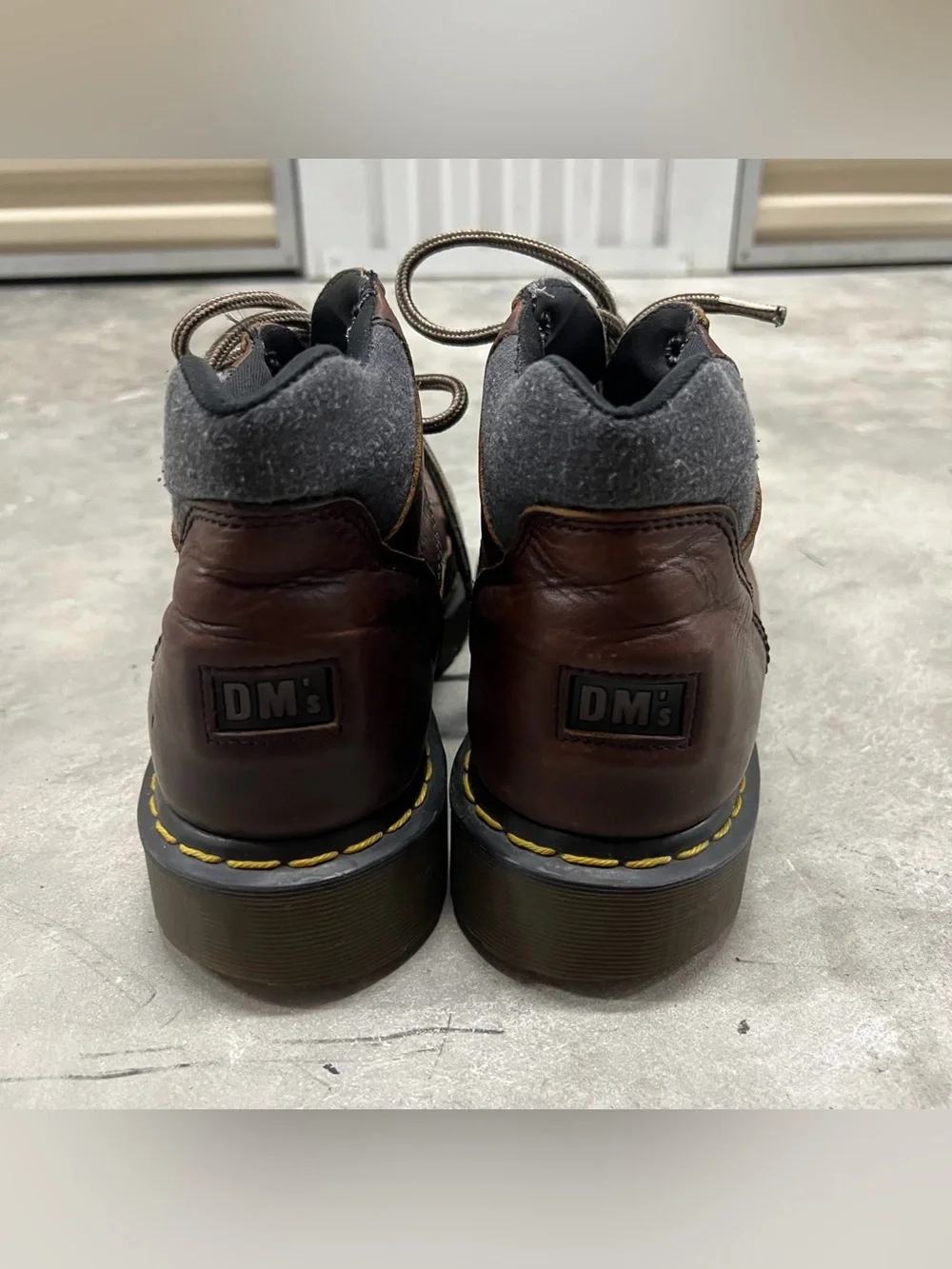 Dr. Martens Brown Leather Chunky Mid Boots 9728 Size US 10 Doc UK 9 DM's Vintage